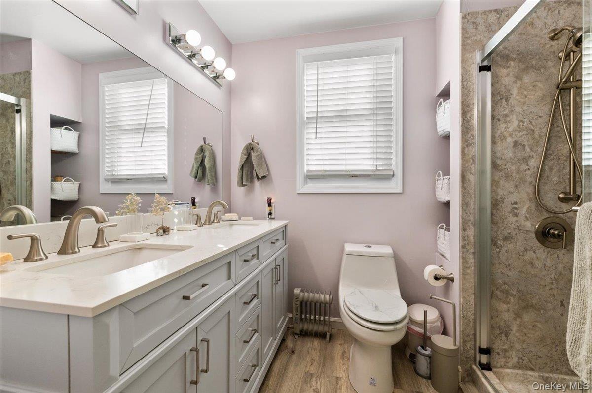 #8 photo, 169 Sterling, Amityville , NY 11701