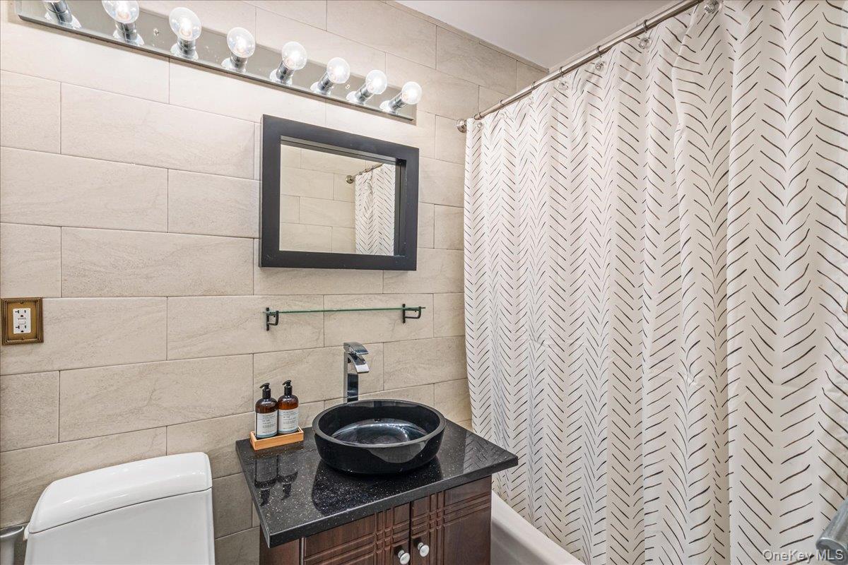 #10 photo, 18-05 215th Street, Bayside , NY 11360