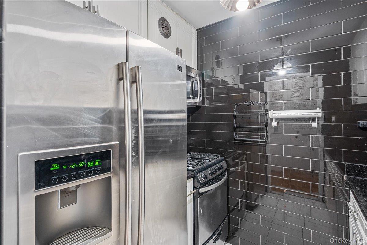 #9 photo, 18-05 215th Street, Bayside , NY 11360