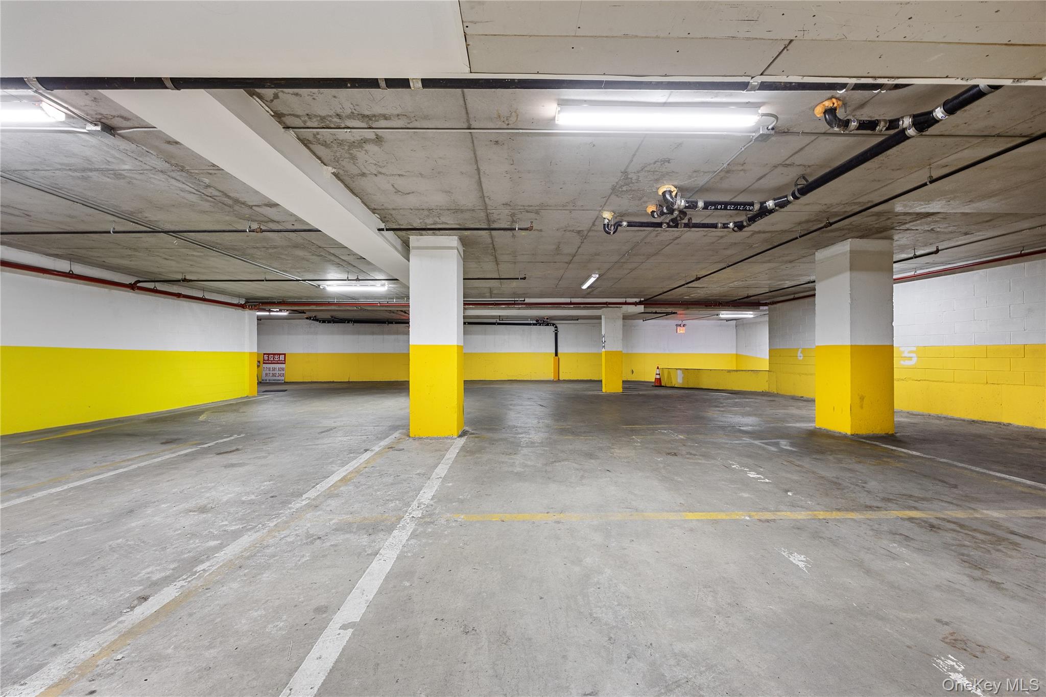 #11 photo, 138-12 Northern Blvd, קווינס Flushing , NY 11354