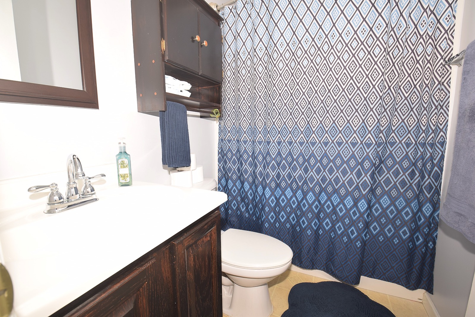 #7 photo, 125 Dana, Mastic , NY 11950