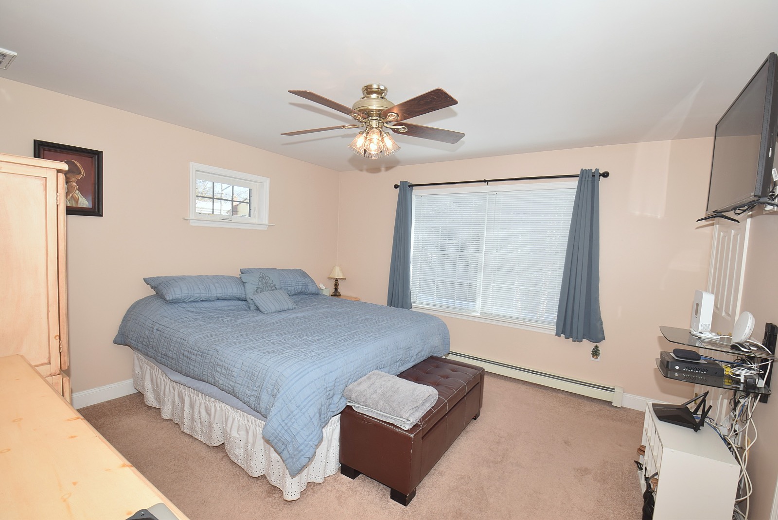 #9 photo, 125 Dana, Mastic , NY 11950