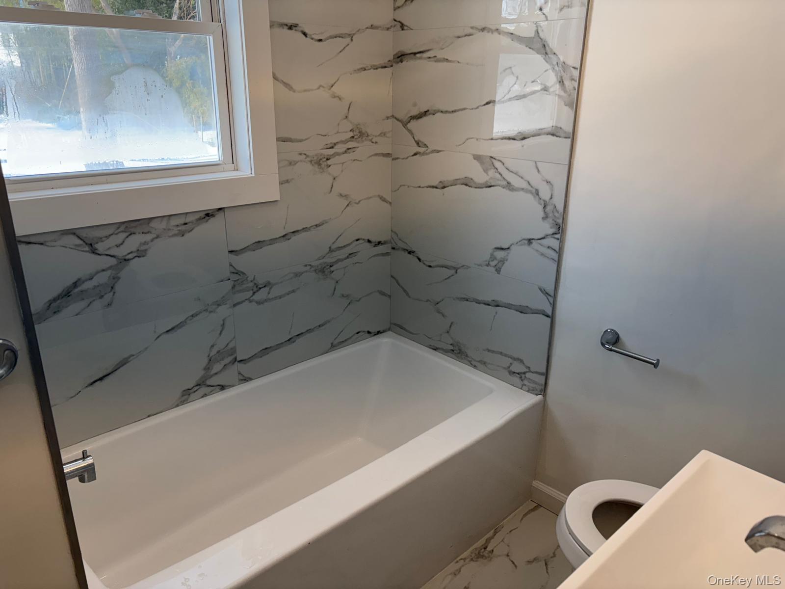 #19 photo, 10 Dourland Road, Medford , NY 11763