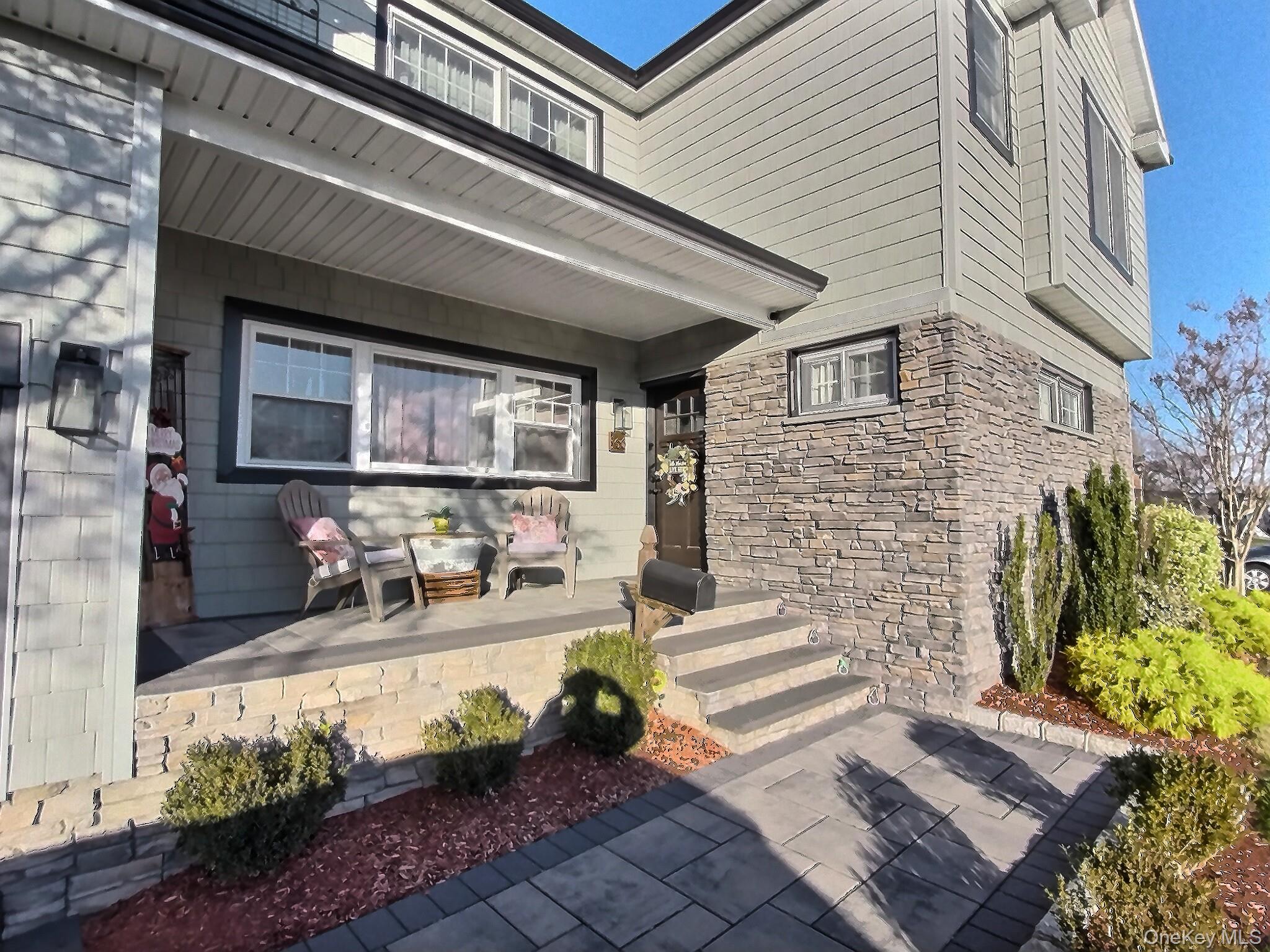 #3 photo, 166 Daniel Road, Massapequa , NY 11758