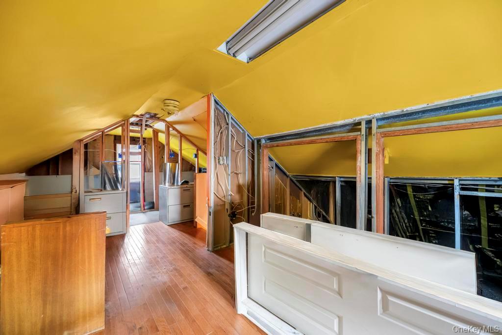 #15 photo, 260 Springdale Drive, Ronkonkoma , NY 11779