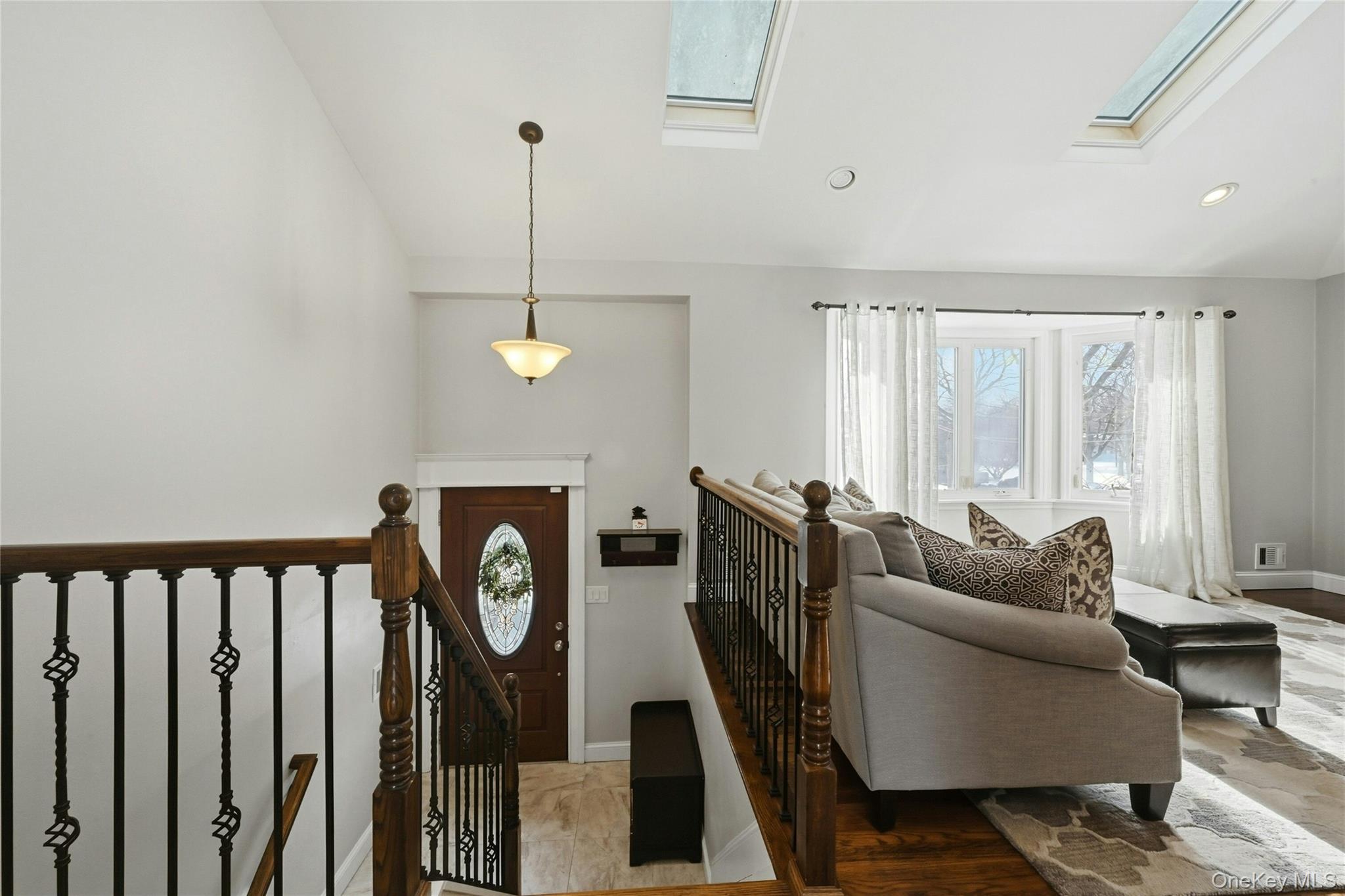 #8 photo, 4 Stell Lane, East Northport , NY 11731