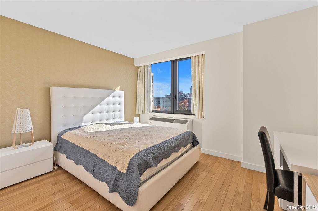 #11 photo, 39-16 Prince Street, Flushing , NY 11354