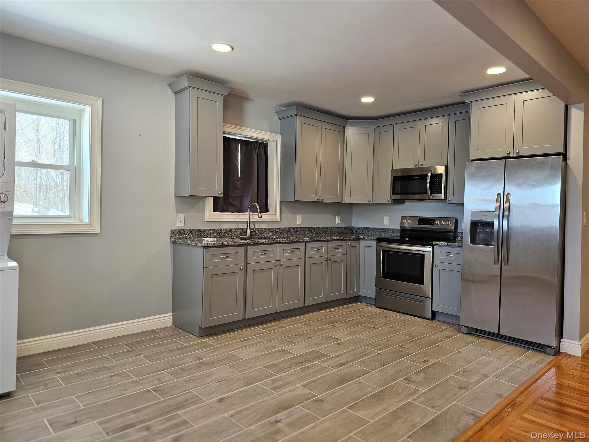 #7 photo, 3 Shady Lawn Place, Montgomery , NY 12549