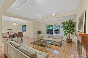 #12 photo, 197A Heritage Hills, Somers , NY 10589