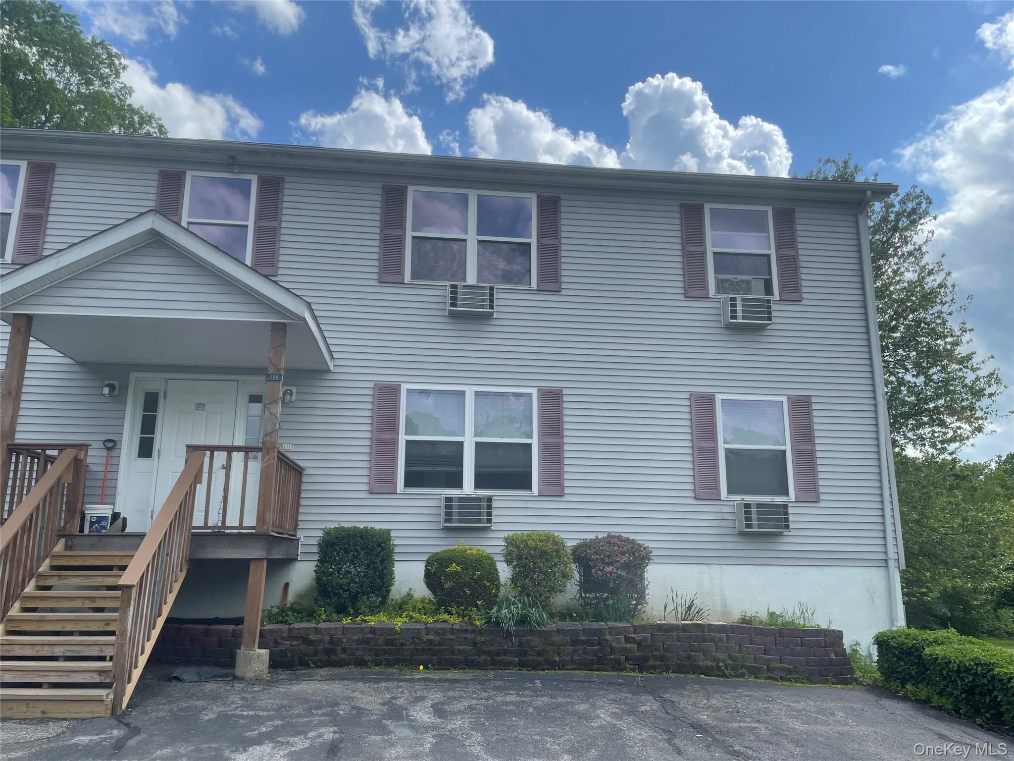 #1 photo, 696 South Street, Highland , NY 12528