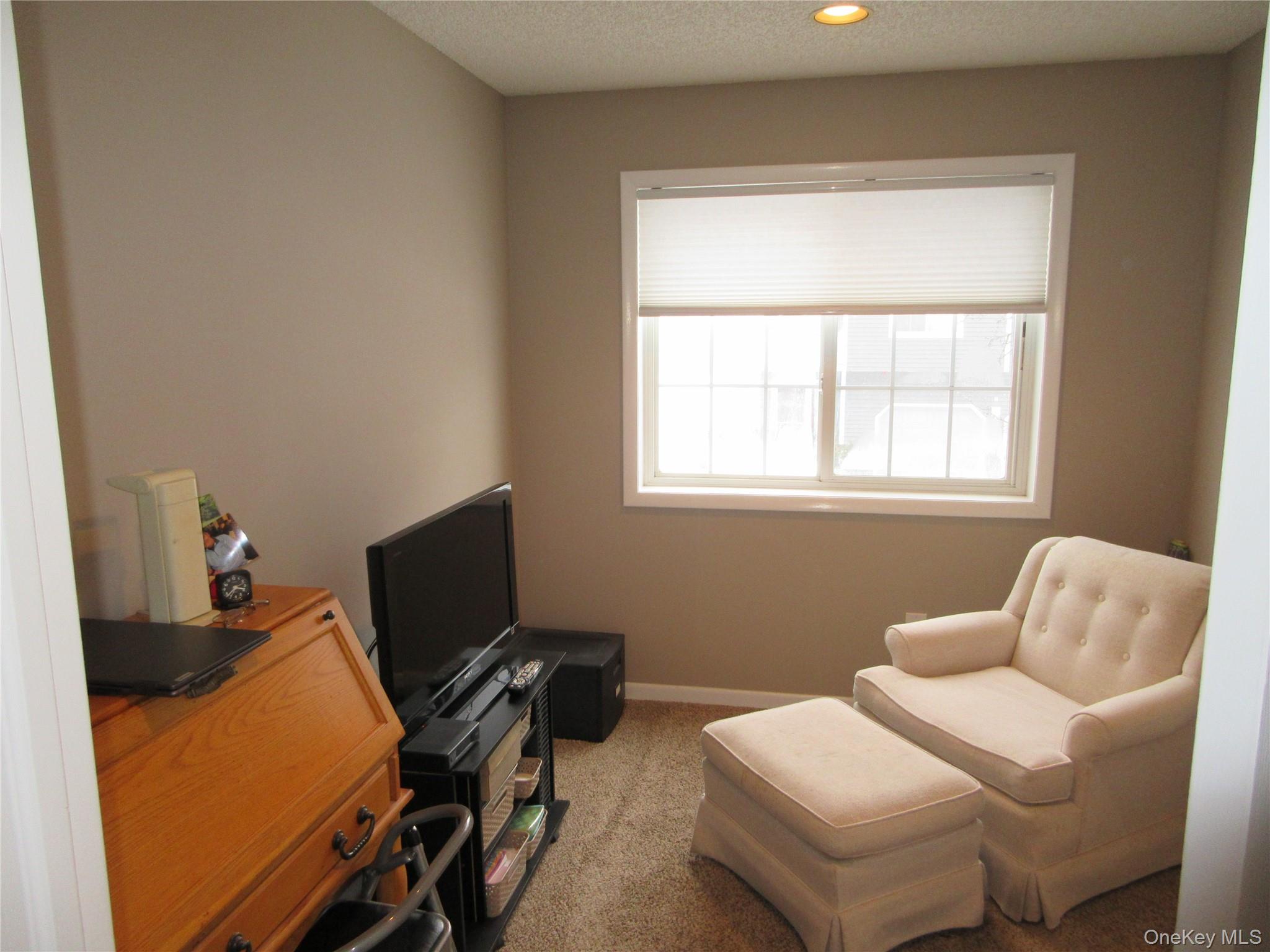 #17 photo, 2 Eagle Ridge Way, Nanuet , NY 10954