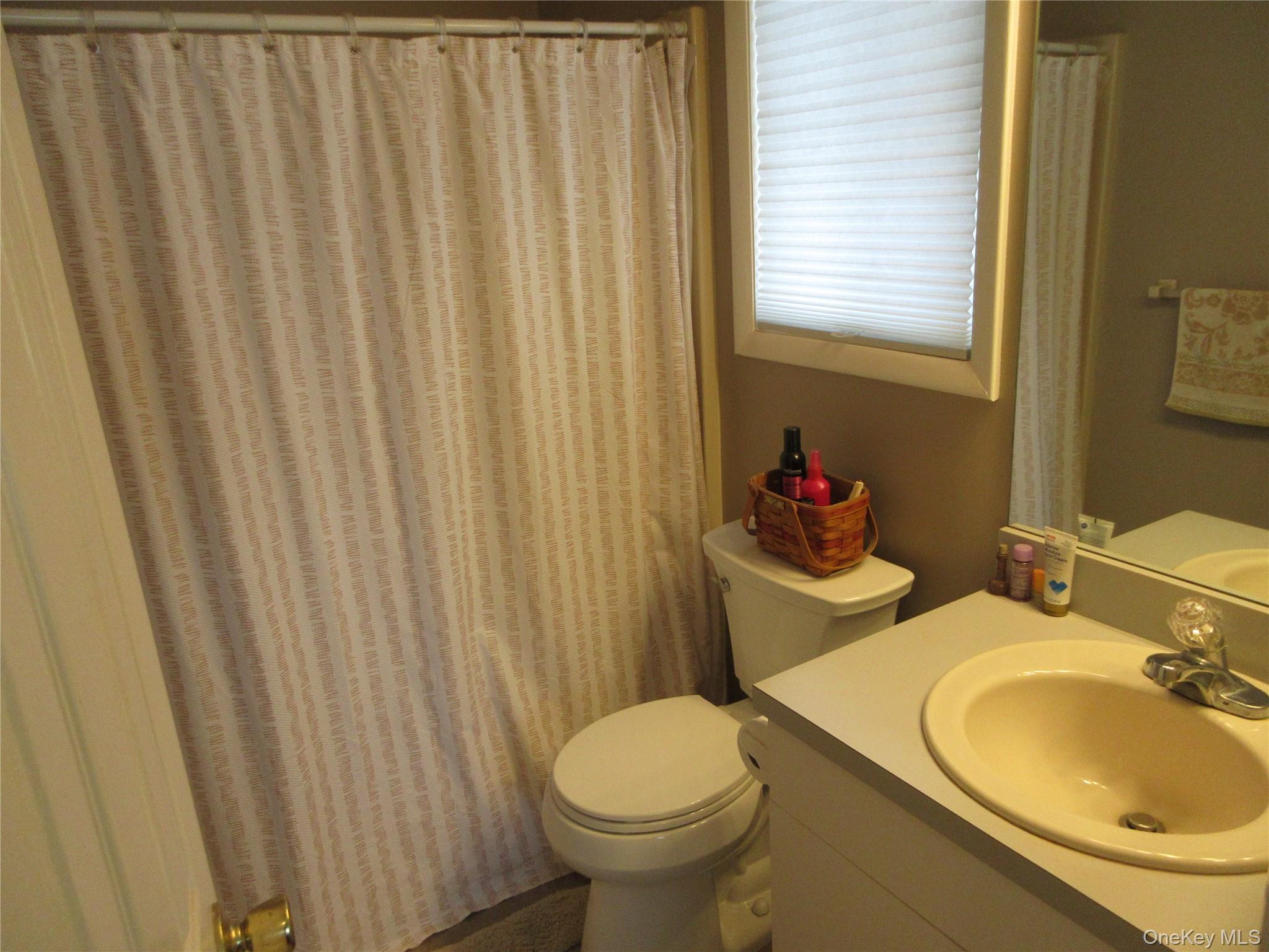 #19 photo, 2 Eagle Ridge Way, Nanuet , NY 10954