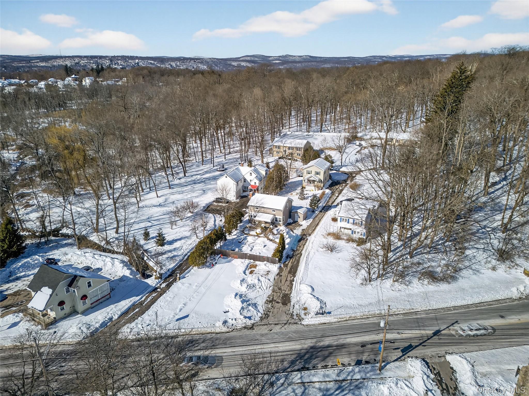 #4 photo, 1718 E Main Street, Mohegan Lake , NY 10547