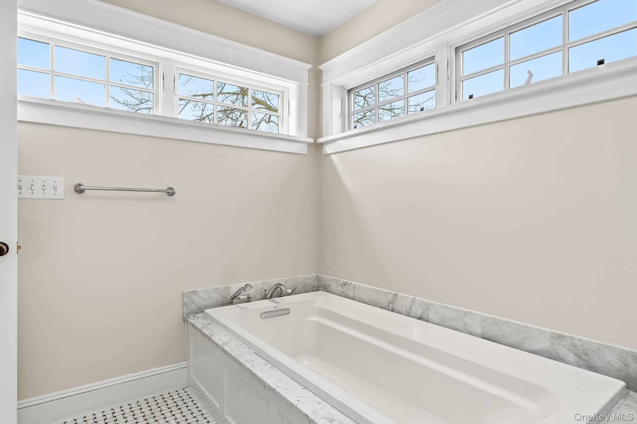 #18 photo, 26 Kane Avenue, Larchmont , NY 10538