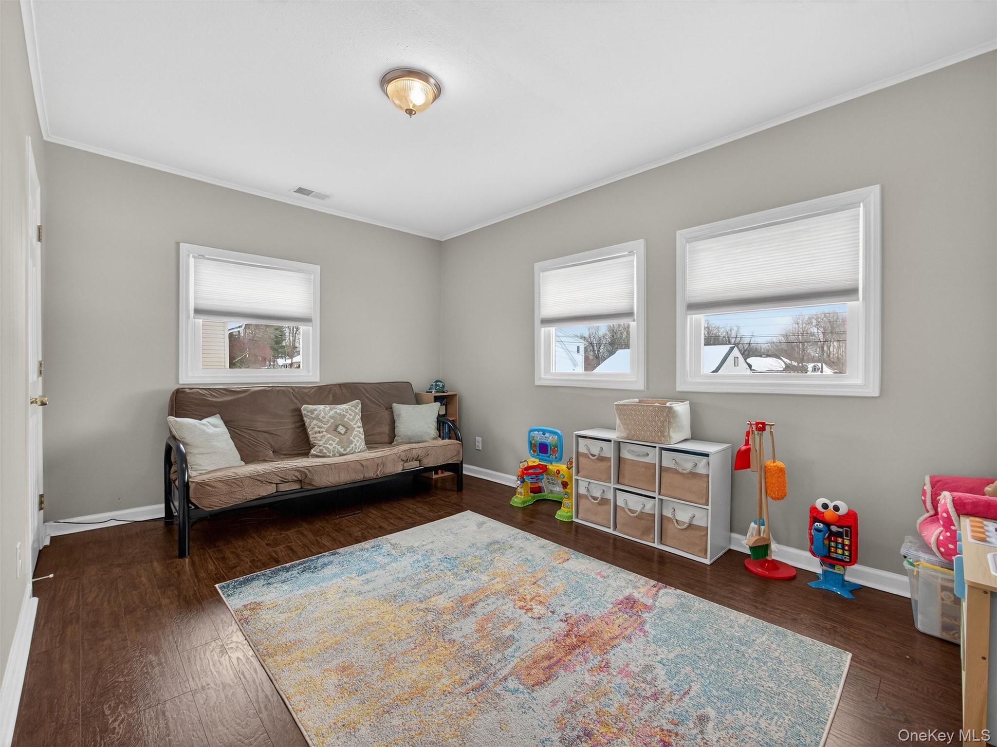 #10 photo, 7 Staubitz Avenue, Pearl River , NY 10965