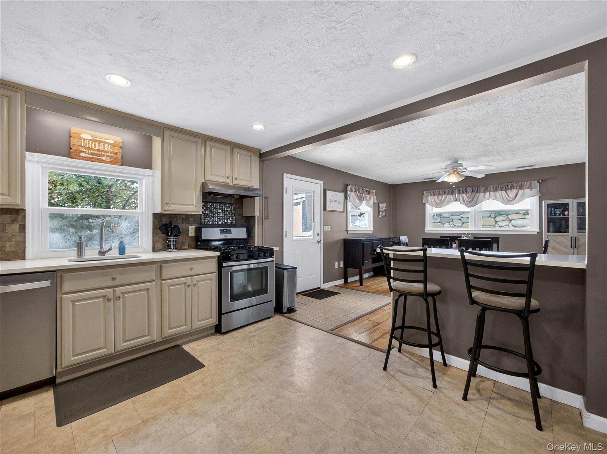 #13 photo, 7 Staubitz Avenue, Pearl River , NY 10965