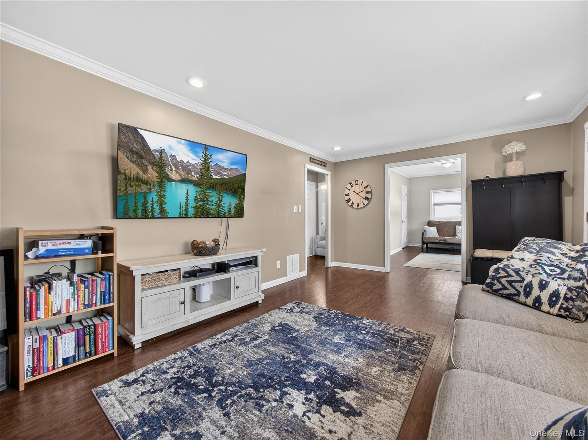 #9 photo, 7 Staubitz Avenue, Pearl River , NY 10965