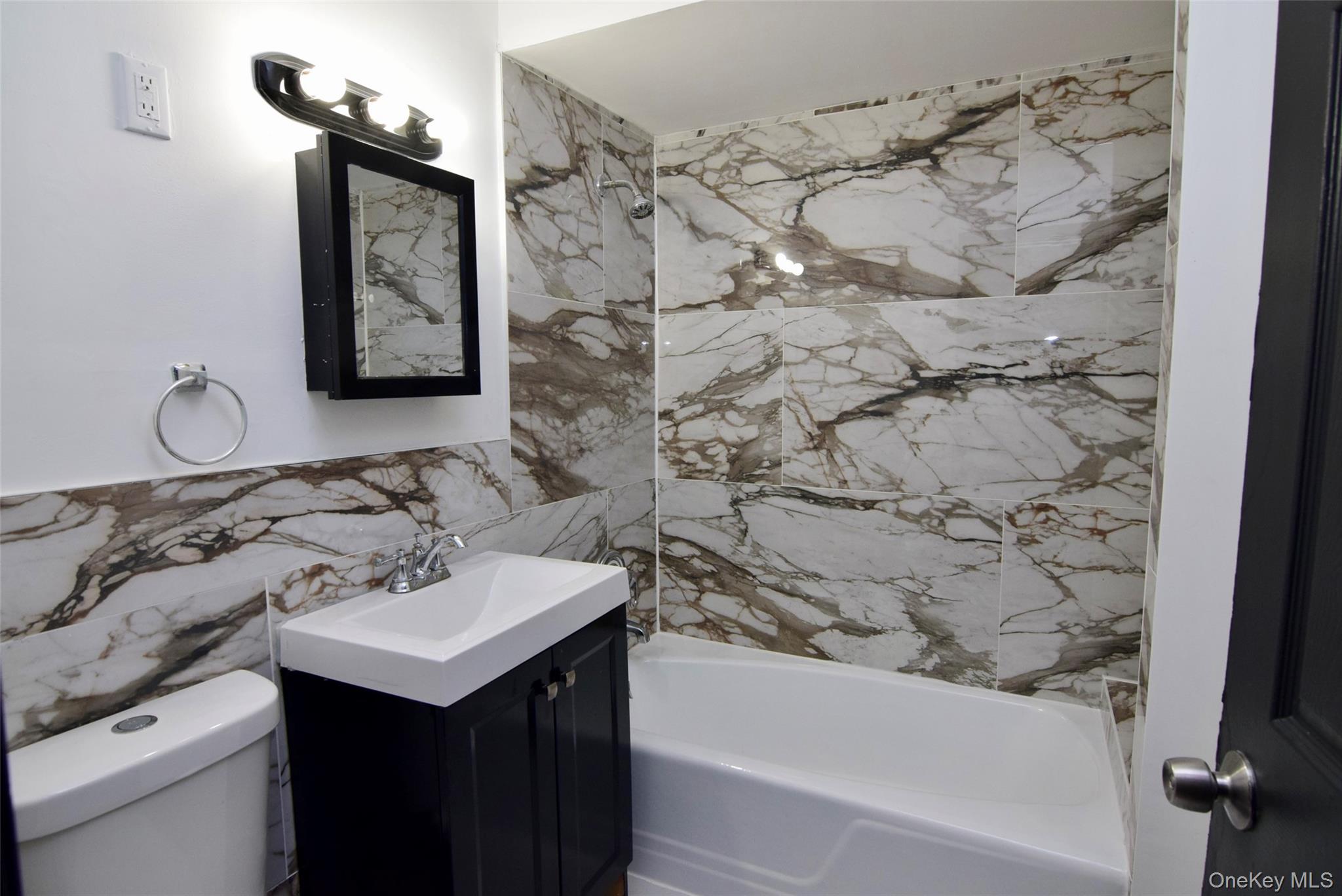 #9 photo, 4224 Edson Avenue, Bronx , NY 10466