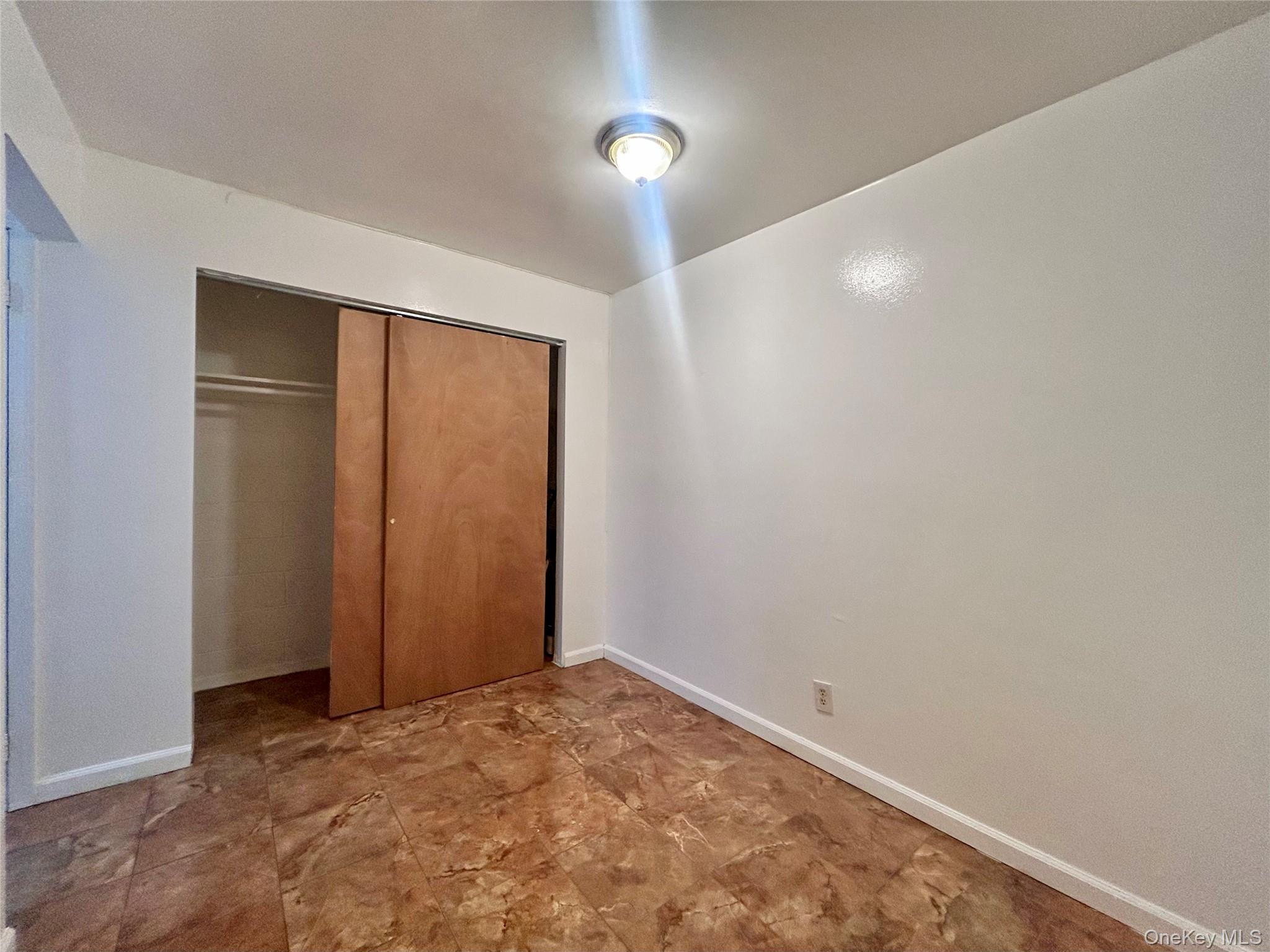 #7 photo, 9 Wyndover Woods Lane, White Plains , NY 10603