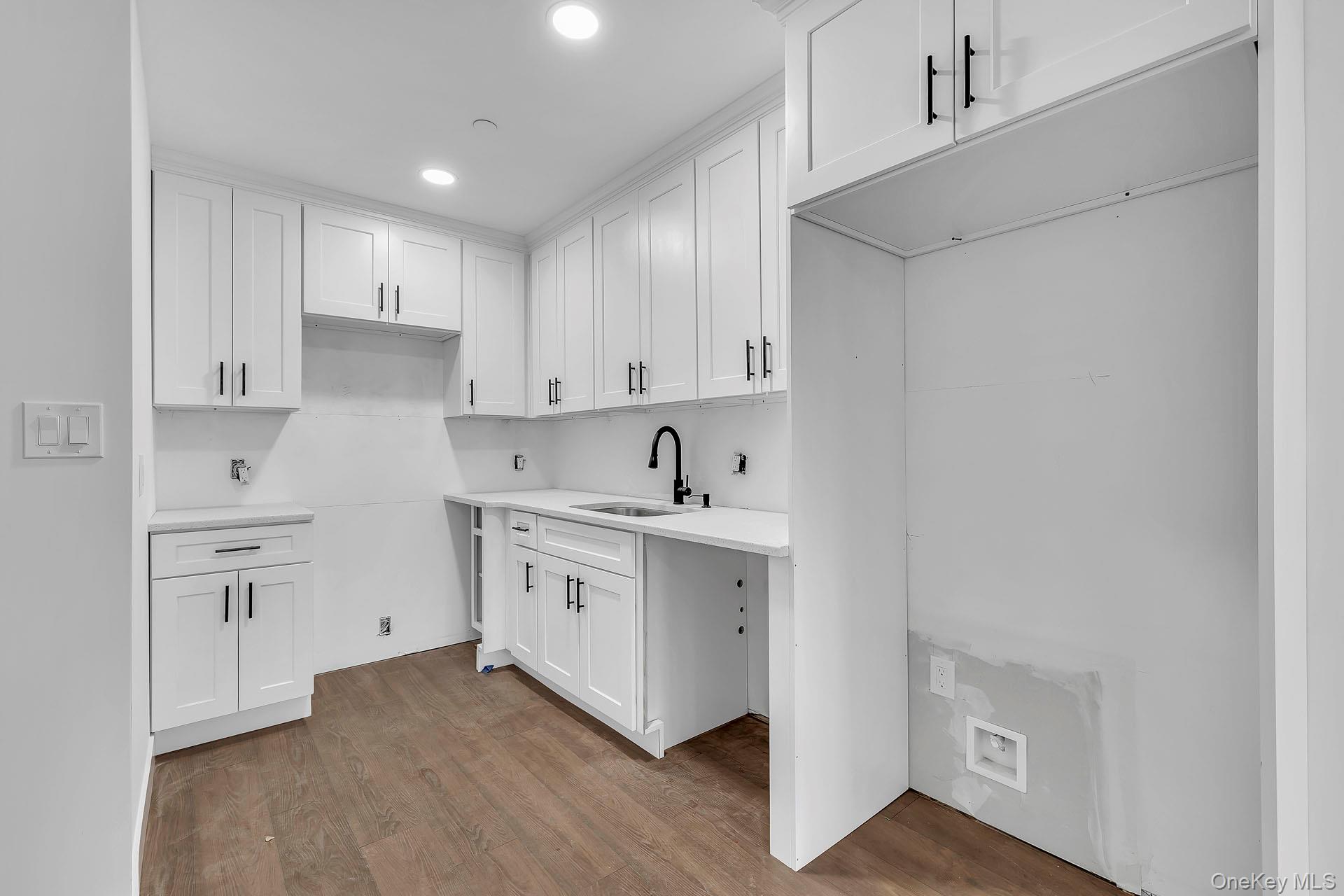 #3 photo, 74 Broadway, Нассау ‖ Freeport , NY 11520