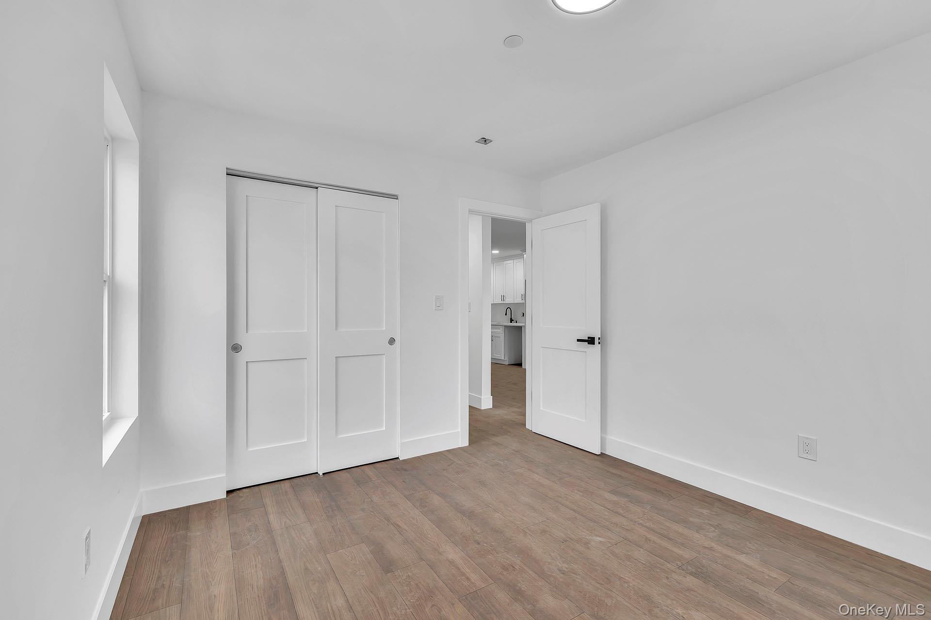 #8 photo, 74 Broadway, Нассау ‖ Freeport , NY 11520