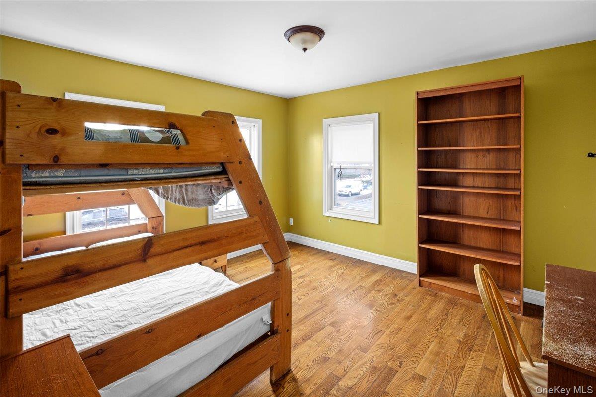 #19 photo, 38 Johnson Place, Woodmere , NY 11598