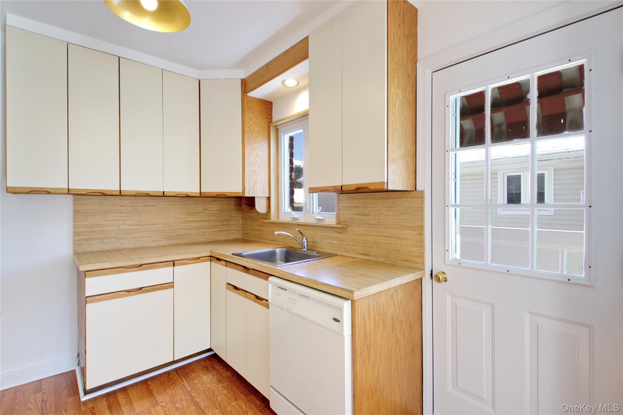 #10 photo, Franklin Square, ناسو Franklin Square , NY 11010