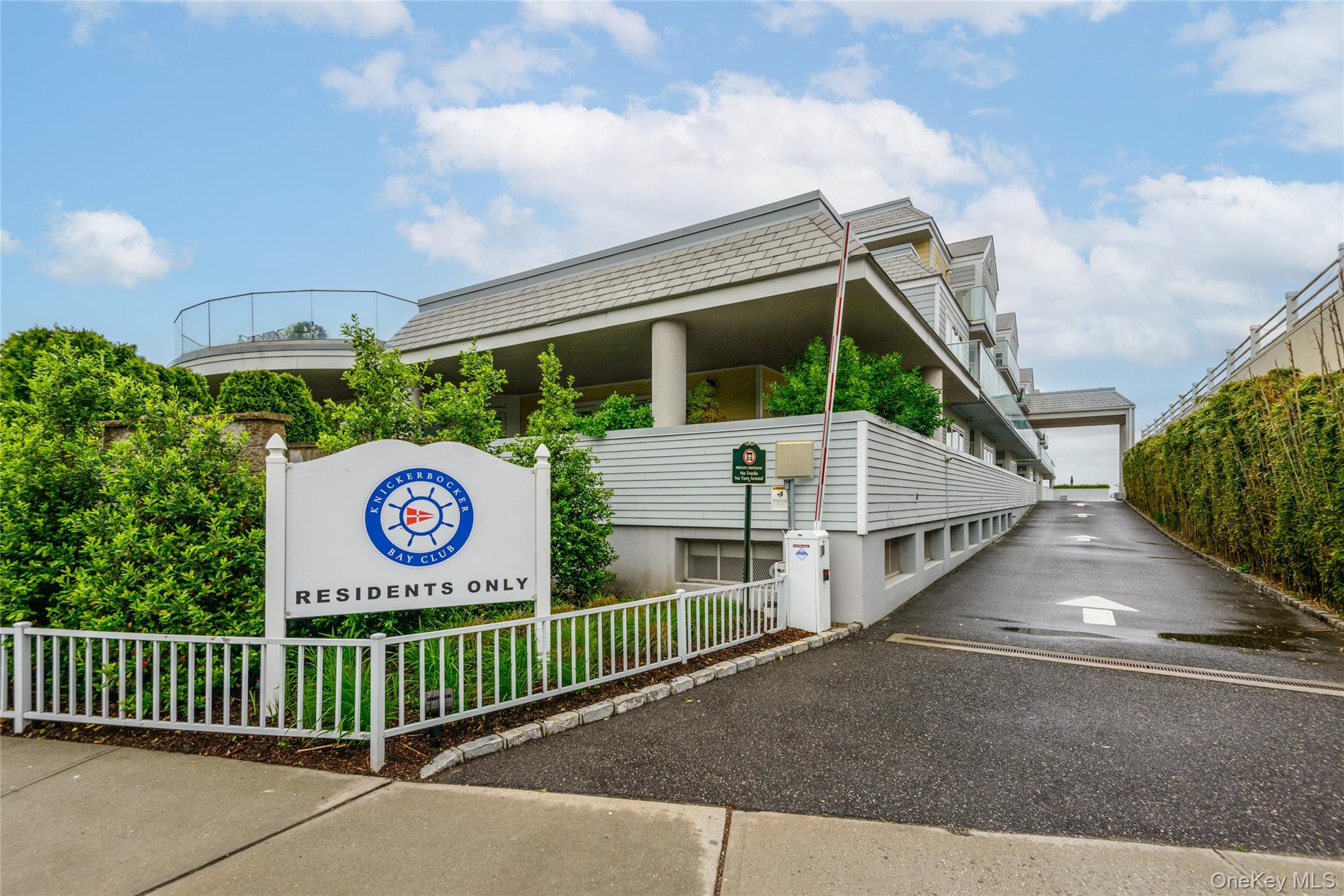 #1 photo, 433 Main Street, Port Washington , NY 11050