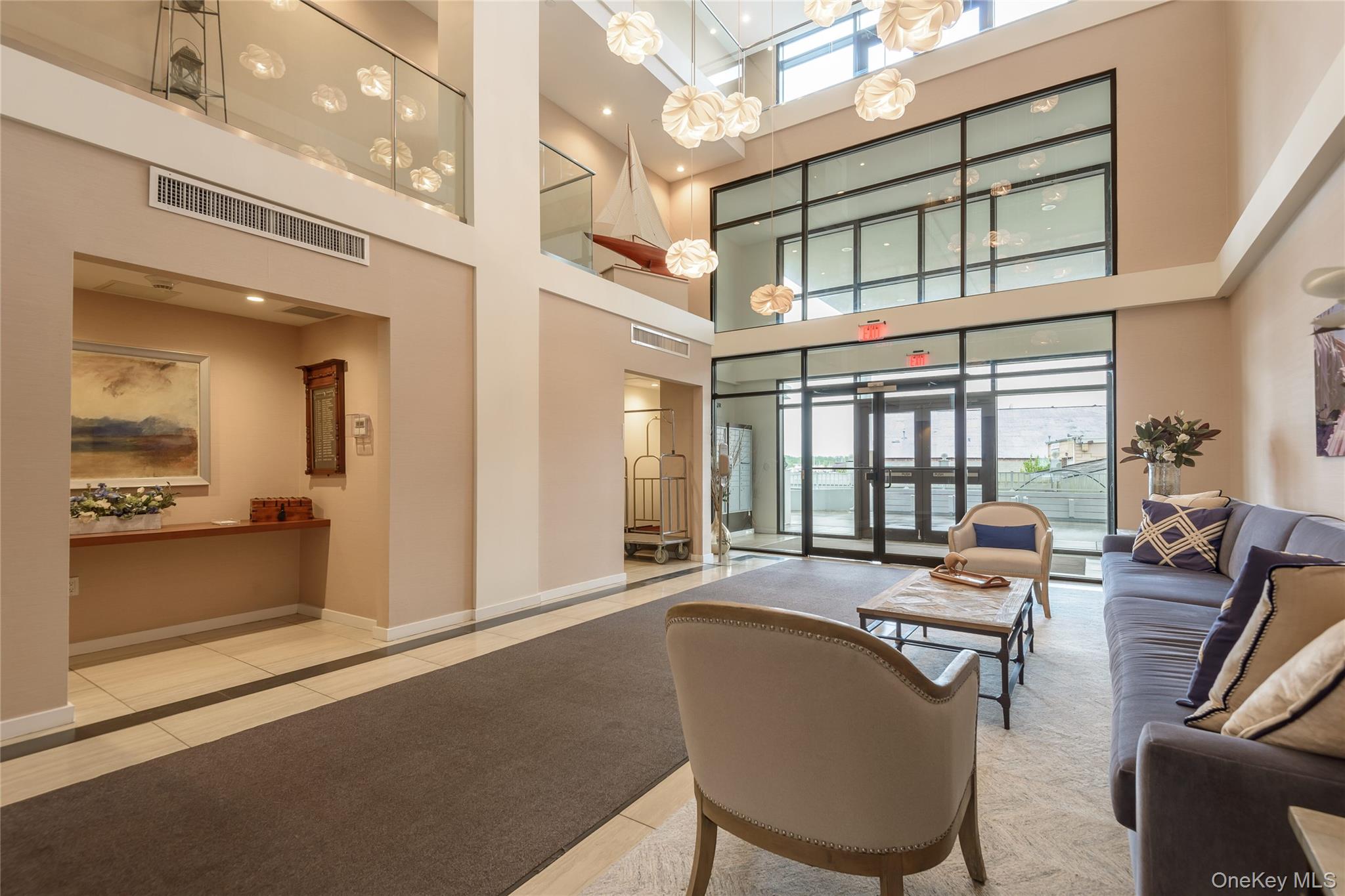 #3 photo, 433 Main Street, Port Washington , NY 11050