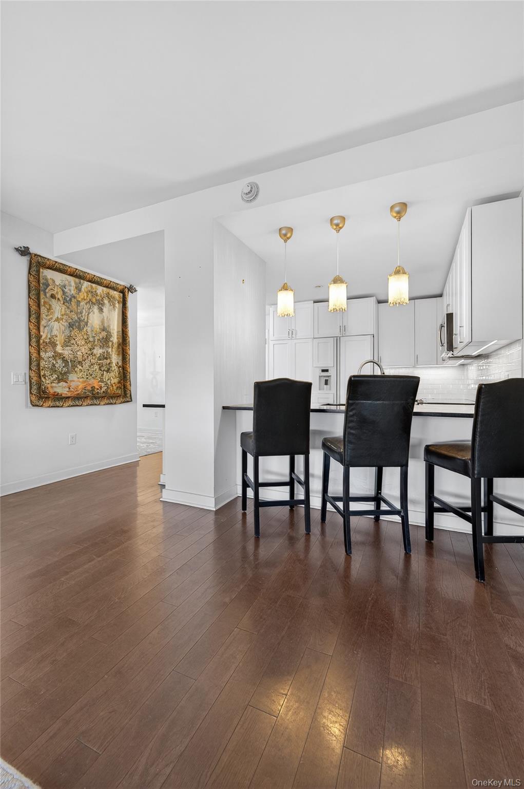 #8 photo, 433 Main Street, Port Washington , NY 11050