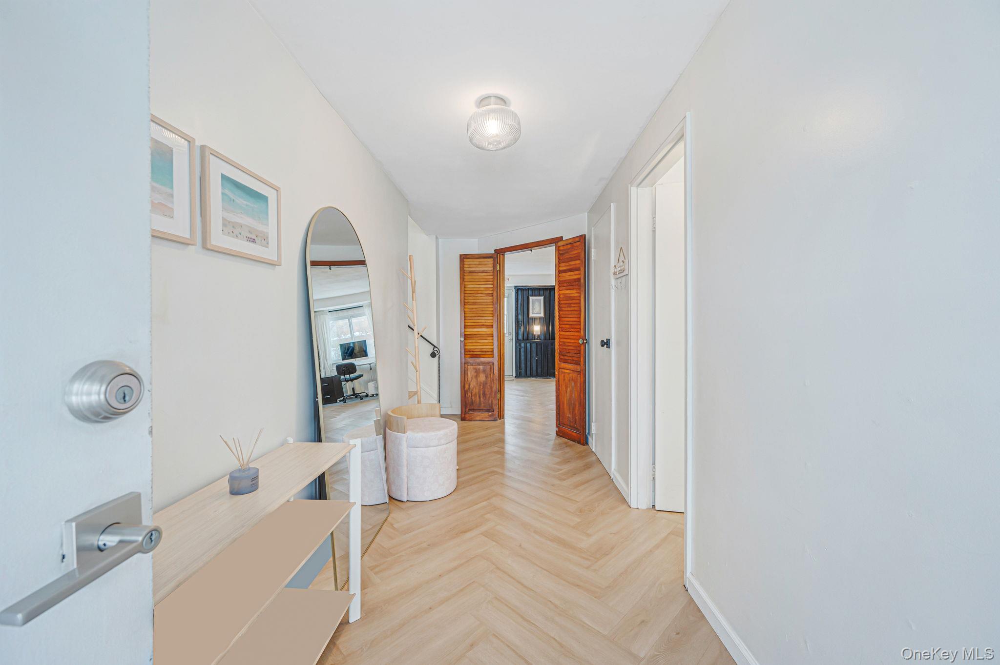 #3 photo, 7 Seneca Drive, Commack , NY 11725