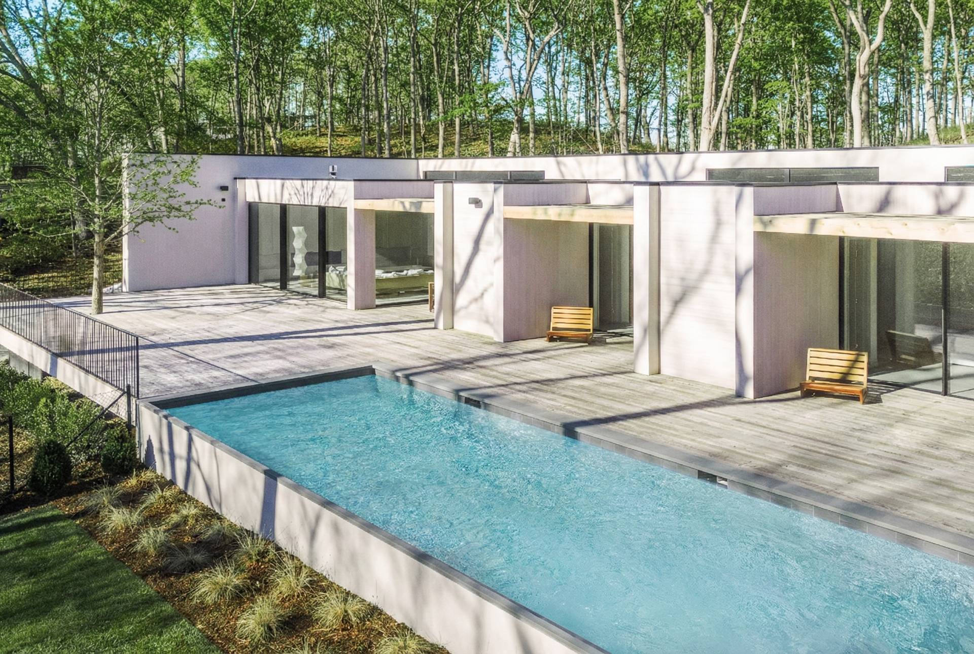 #1 photo, 11 Sunnyside Avenue, Shelter Island Heights , NY 11965