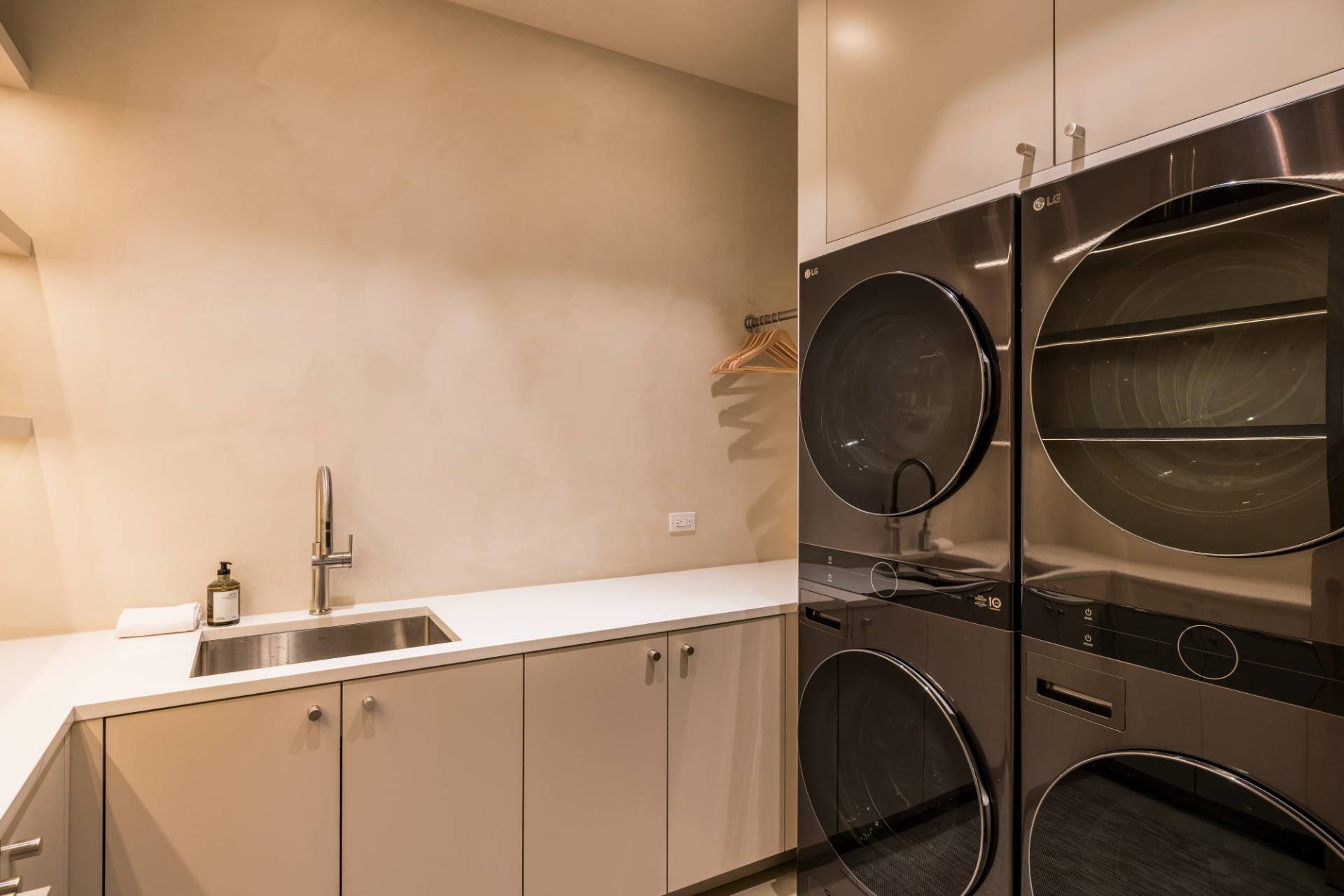 #41 photo, 11 Sunnyside Avenue, Shelter Island Heights , NY 11965