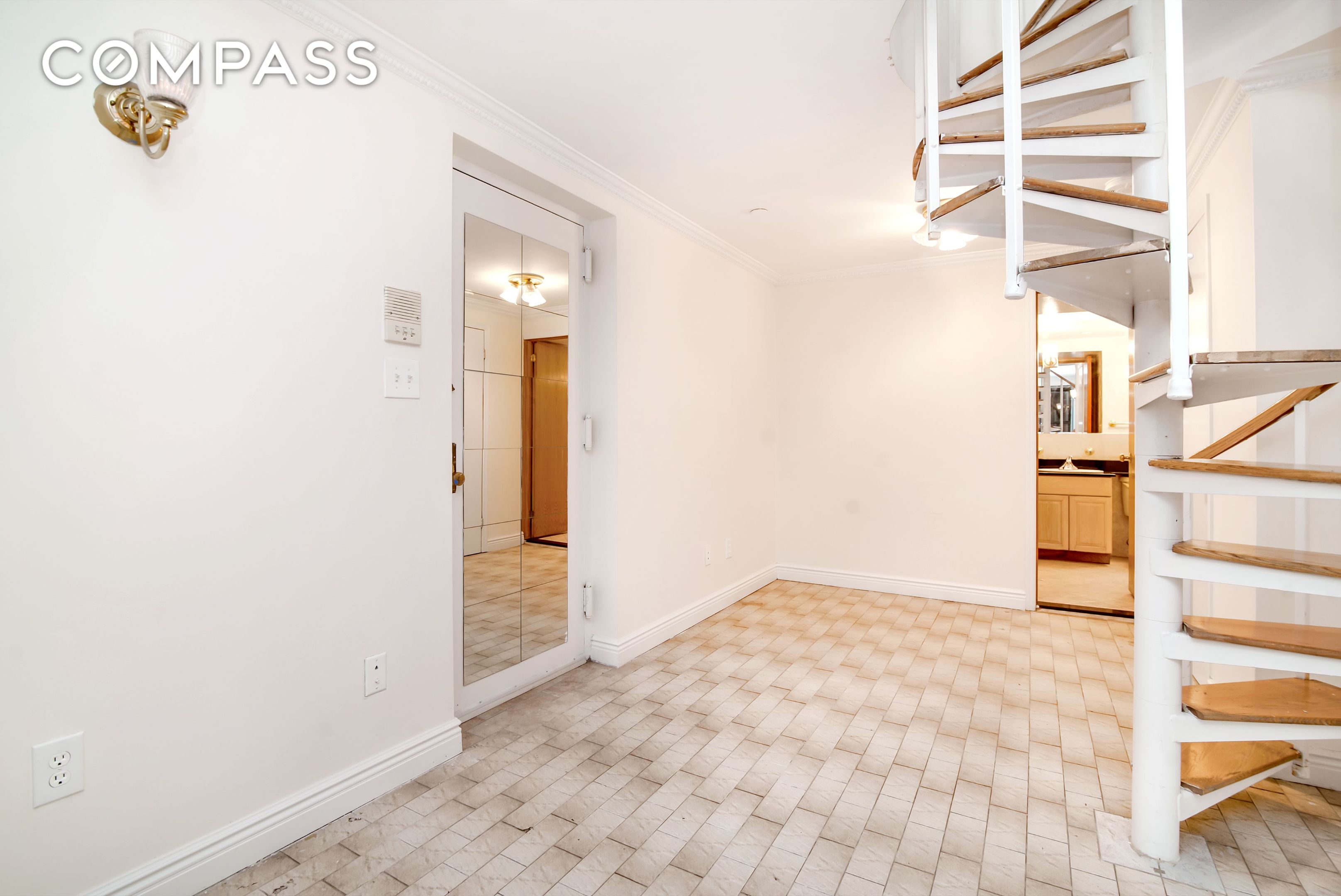 #4 photo, New York City, Upper East Side , NY 10028