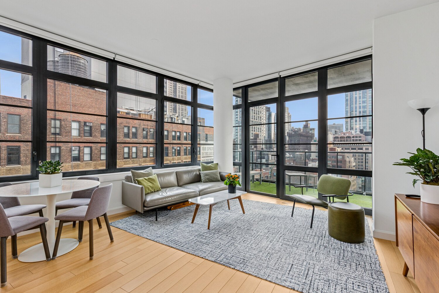 #3 photo, 50 W 30TH Street, NoMad , NY 10001