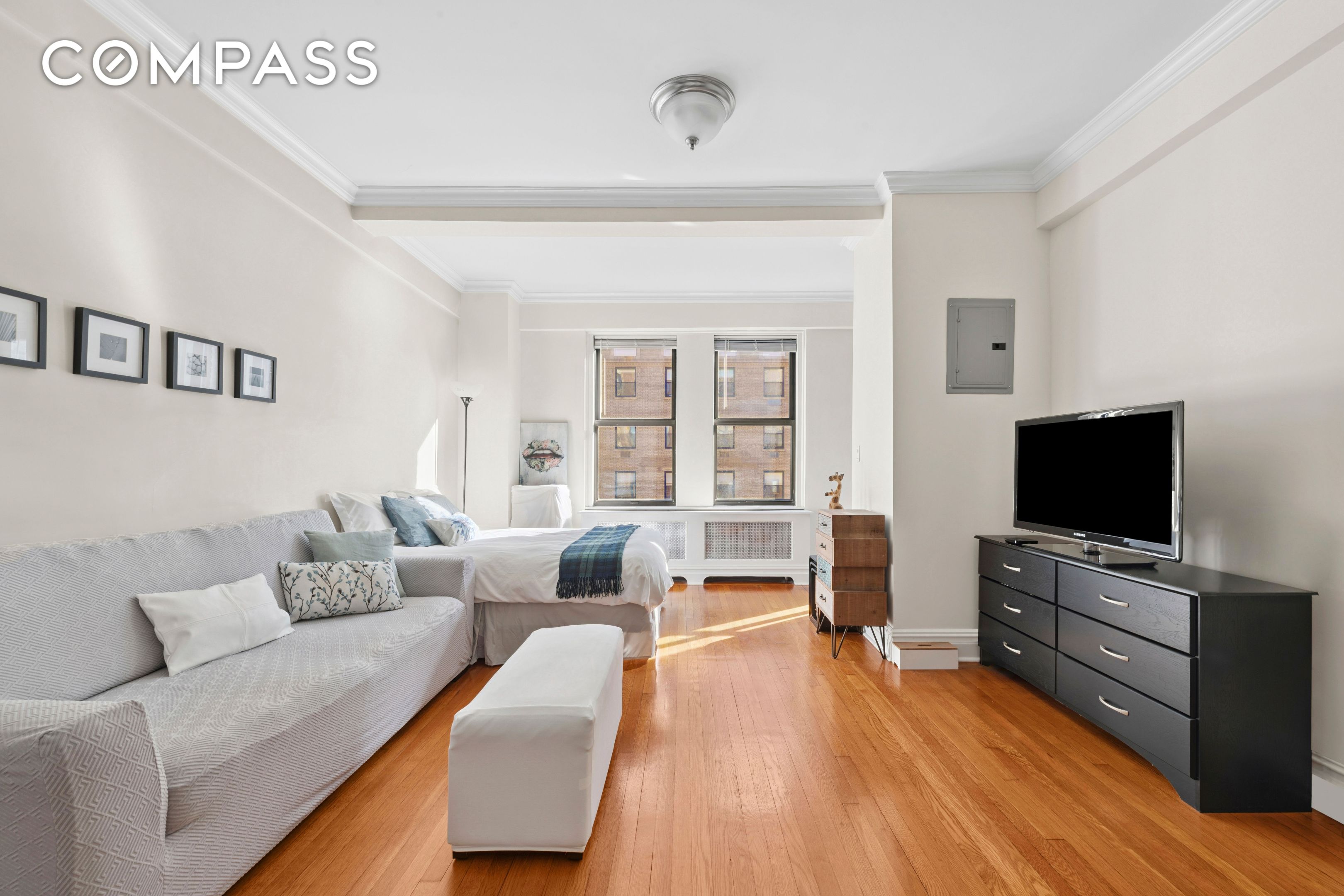 #1 photo, 243 W End Avenue, Upper West Side , NY 10023