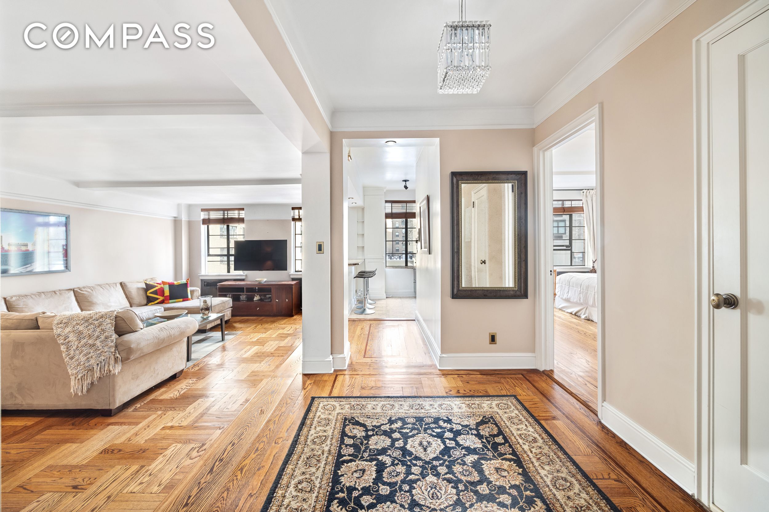 #4 photo, 110 E 87th Street, Upper East Side , NY 10128