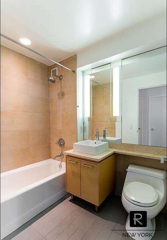 #9 photo, Brooklyn, Downtown Brooklyn , NY 11201