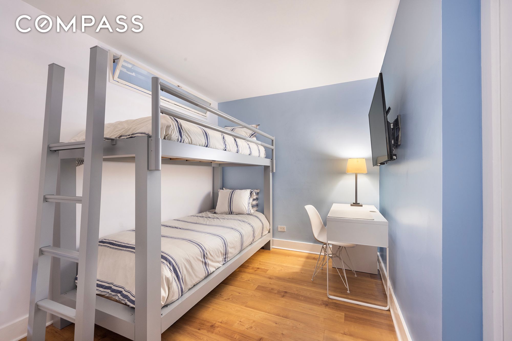 #7 photo, 31 Jane Street, West Village , NY 10014