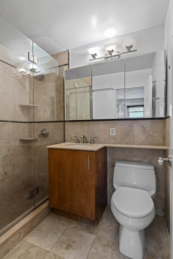 #7 photo, 155 E 34TH Street, Murray Hill , NY 10016