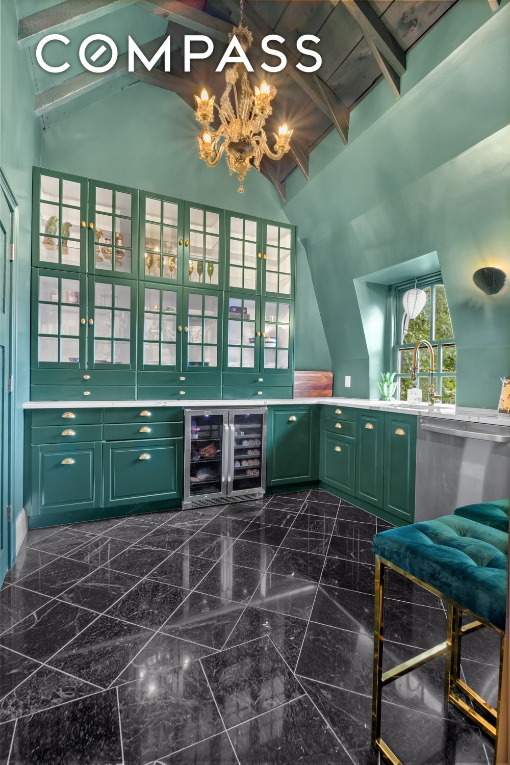 #14 photo, 117 Tysen Street, New York City , NY 10301