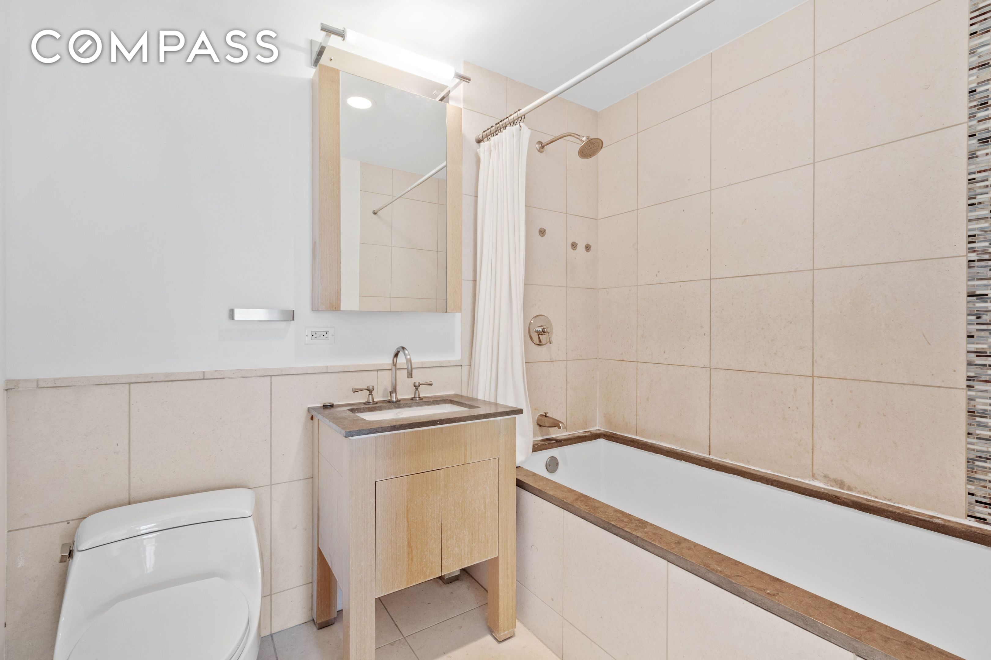 #7 photo, New York City, Hell's Kitchen , NY 10036