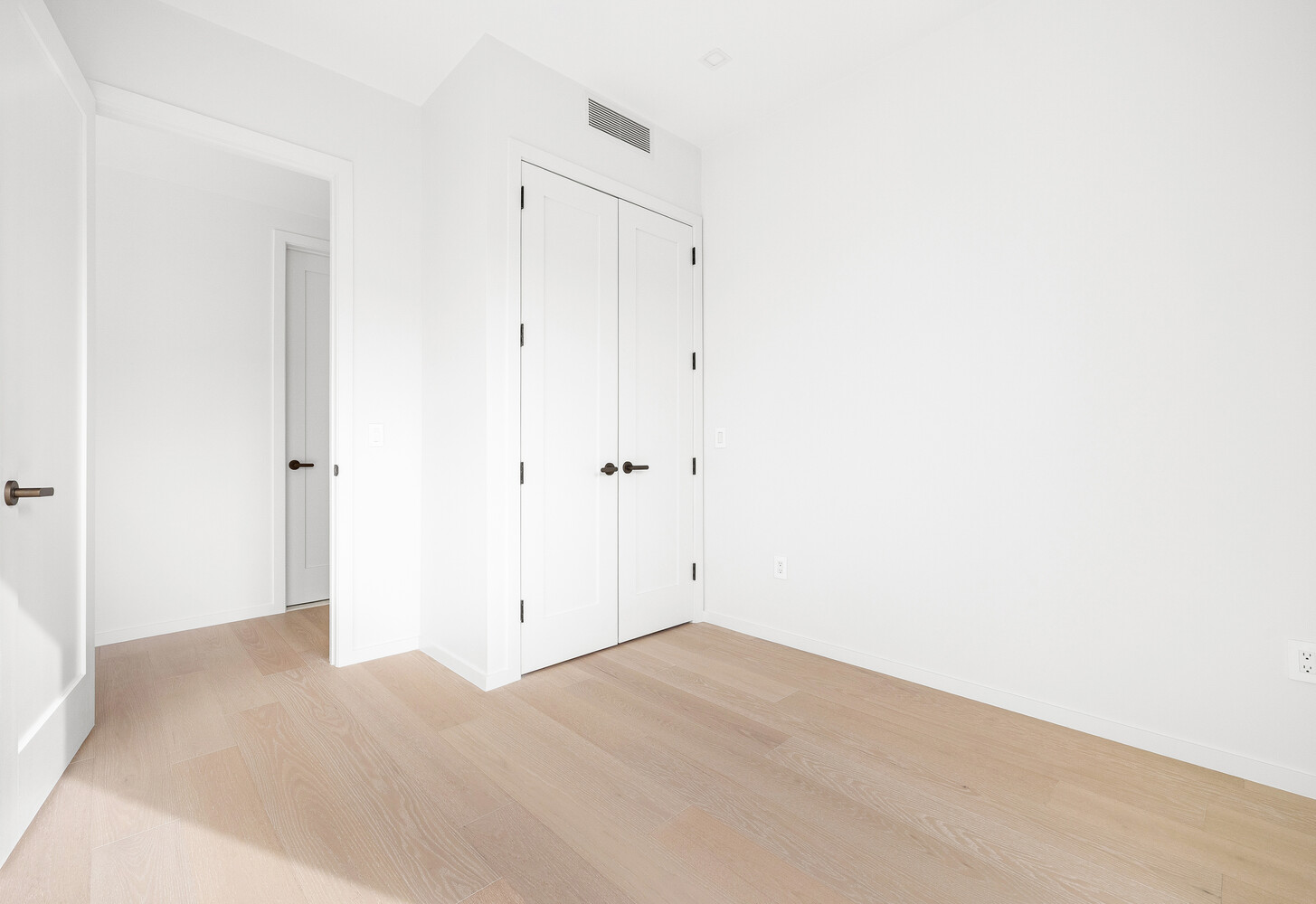 #17 photo, 11-36 45TH Road, Long Island City , NY 11101