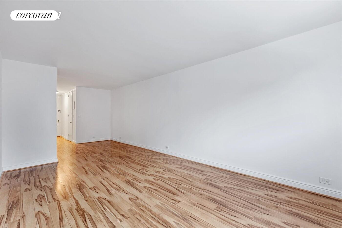 #5 photo, New York City, Hell's Kitchen , NY 10019