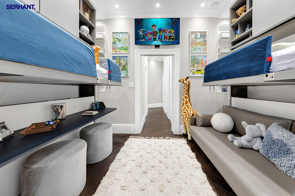 #19 photo, 140 W 69TH Street, マンハッタン Lincoln Square , NY 10023