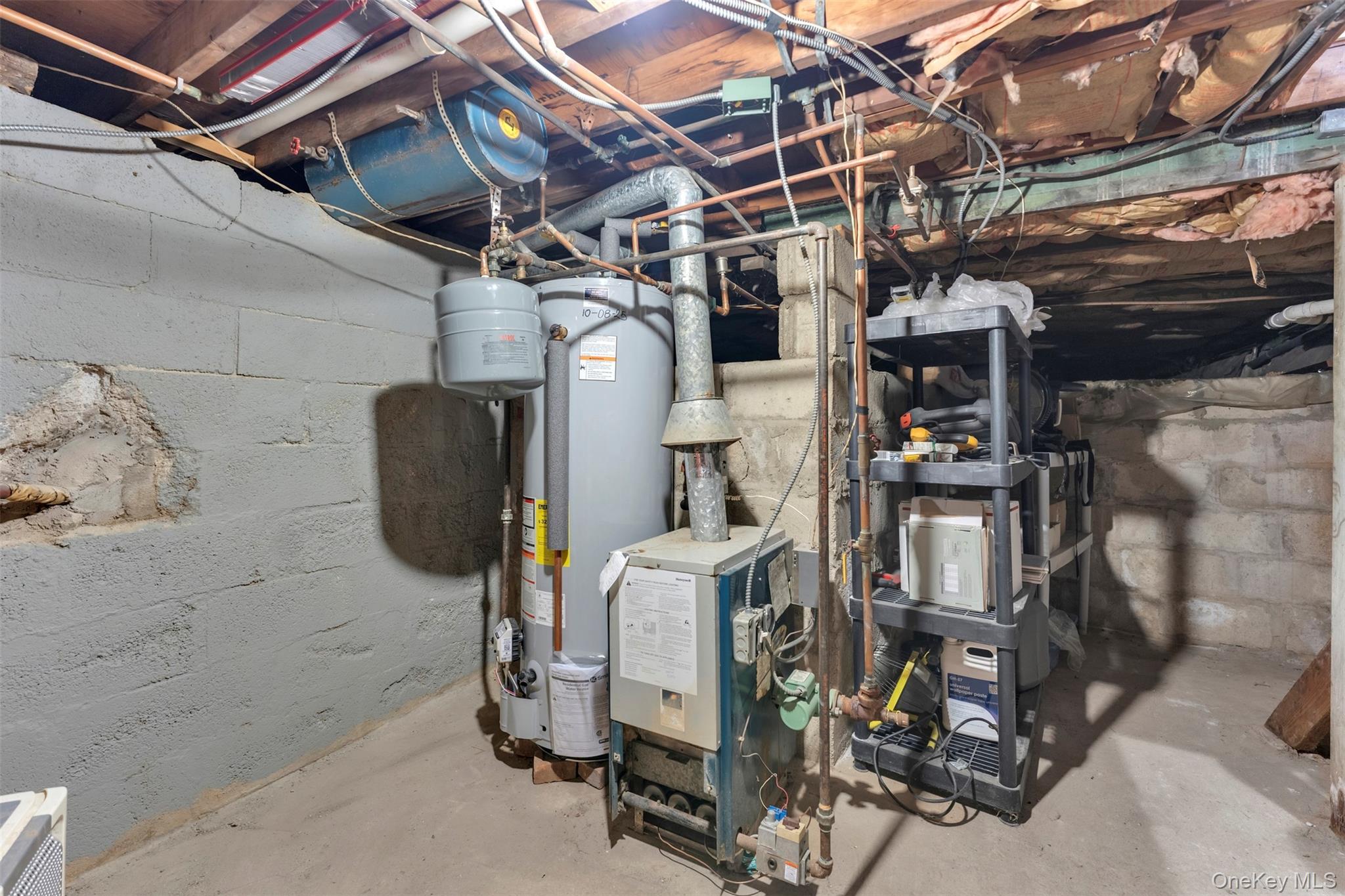 #14 photo, 64 Tier Street, Bronx , NY 10464