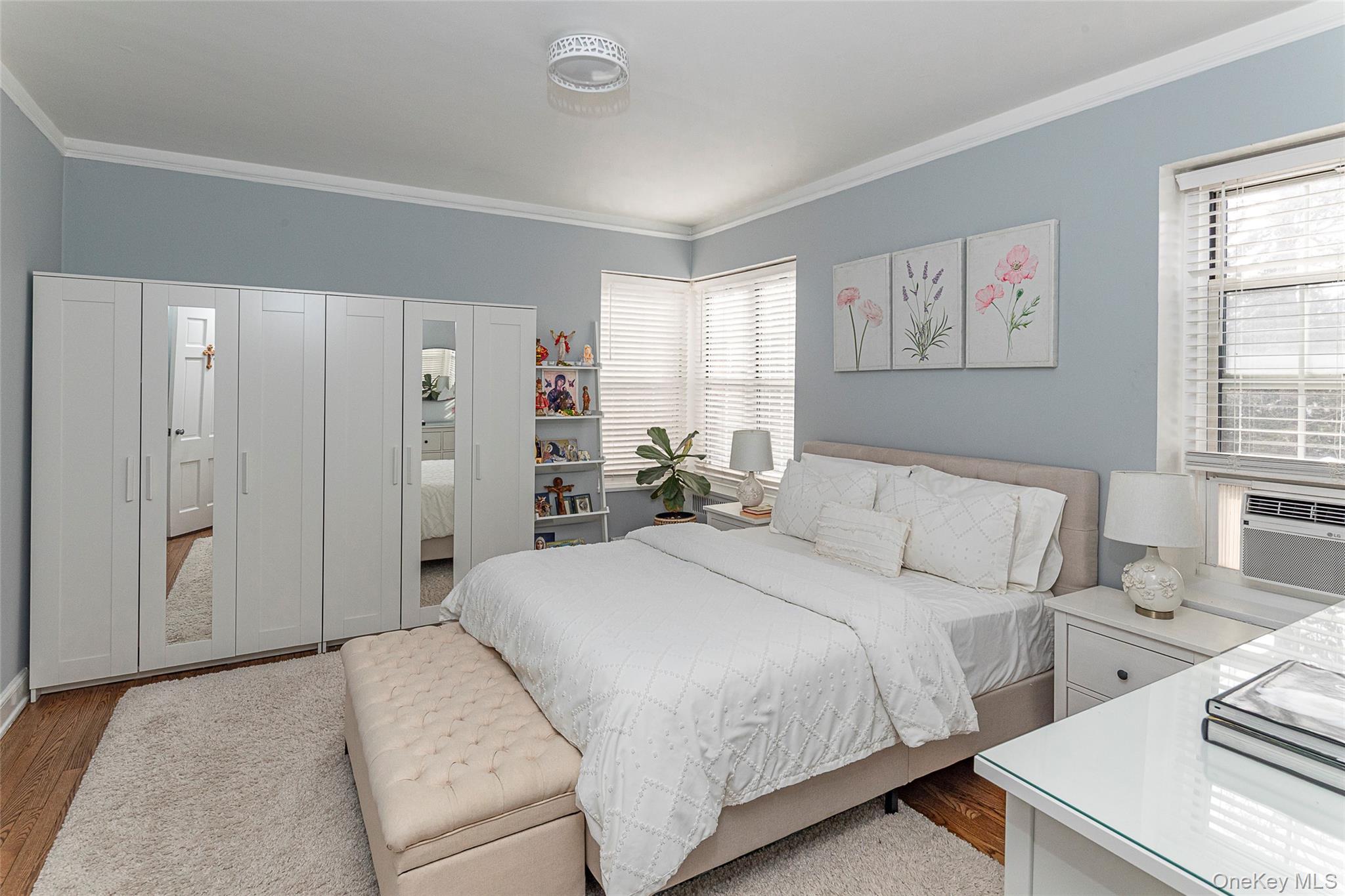 #8 photo, 5 Midland Gardens, Bronxville , NY 10708