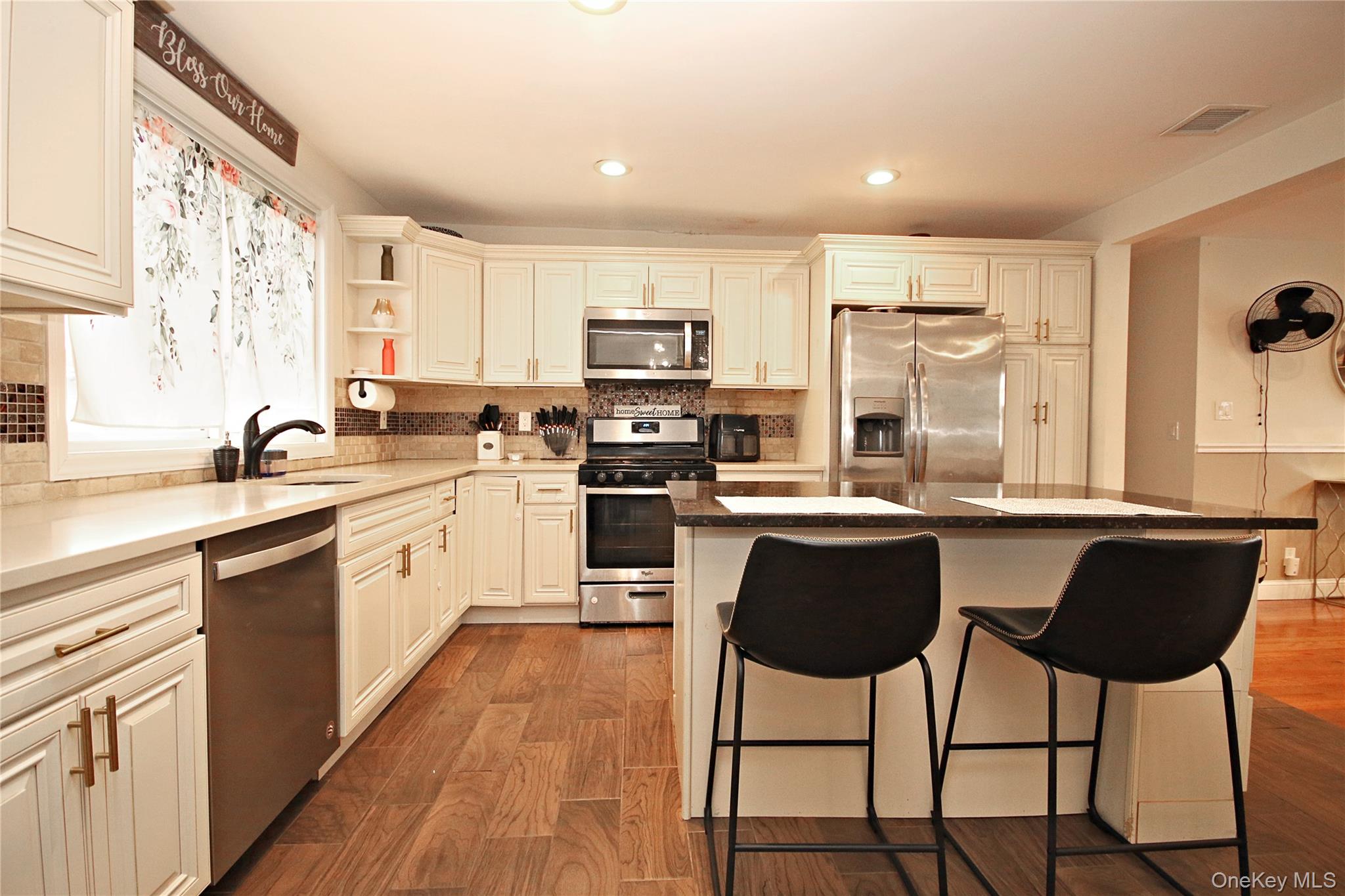 #13 photo, 2 Vita Drive, Central Islip , NY 11722