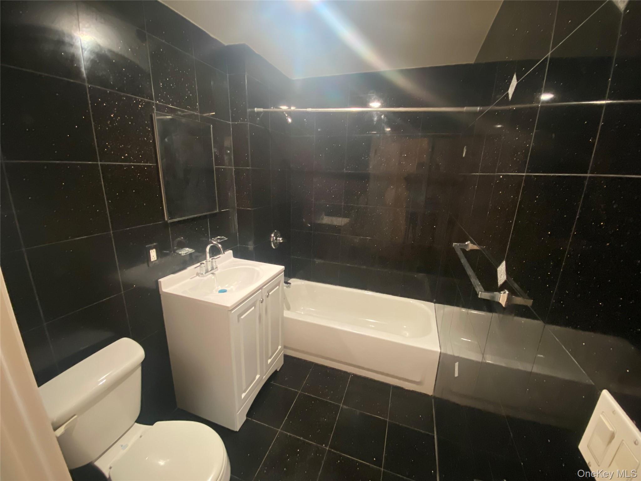 #14 photo, 140-26 Cherry Avenue, Flushing , NY 11355