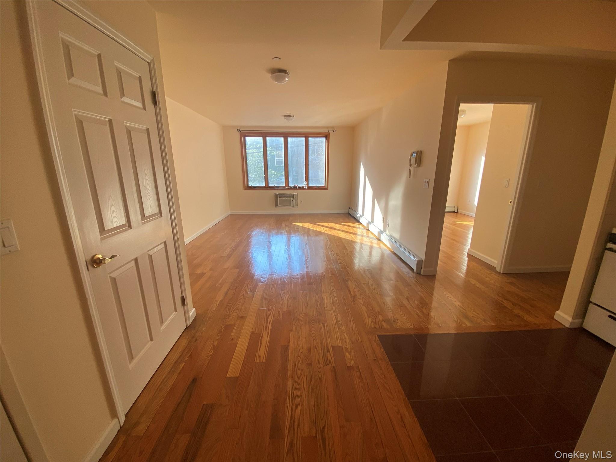 #5 photo, 140-26 Cherry Avenue, Flushing , NY 11355